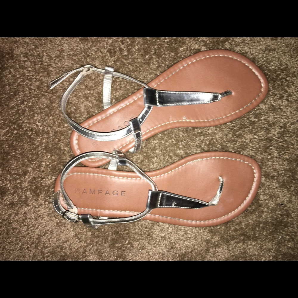 Size 10 Silver Rampage Sandal